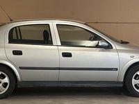 Gebraucht Opel Astra Edition 75 PS (55 kW) 1999 Silber Limousine