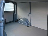 Gebraucht VW Transporter 102 PS (75 kW) 2019 Grau Van