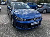 Gebraucht VW Passat 150 PS (110 kW) 2025 Reef blue metallic (metallic) Kombi
