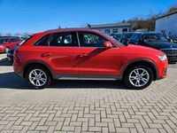 Gebraucht Audi Q3 Design 150 PS (110 kW) 2015 Rot SUV