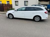 Usado Ford Mondeo Titanium 140 CV (102 kW) 2014 Blanco Familiar