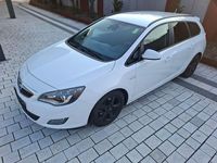 Gebraucht Opel Astra 160 PS (117 kW) 2011 Weiß Limousine