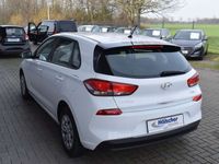 gebraucht Hyundai i30 1.4 Pure