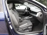 Gebraucht Audi A3 Advanced Plus 150 PS (110 kW) 2025 Navarrablau metallic Limousine