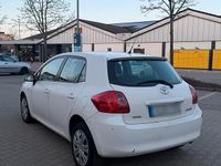 Gebraucht Toyota Auris 96 PS (70 kW) 2008 Weiß Kleinwagen