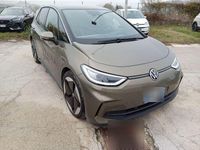 Gebraucht VW ID.3 Pro 150 kW (204 PS) 2025 Dark olivine green metallic/sc Kleinwagen