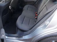 Gebraucht Mercedes E200 184 PS (135 kW) 2010 Silber Limousine