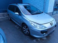 Gebraucht Peugeot 307 109 PS (80 kW) 2008 Silber Kombi