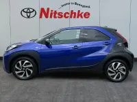 Gebraucht Toyota Aygo Pulse 72 PS (52 kW) 2023 Blau Kleinwagen