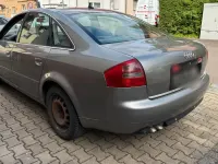 Usado Audi A6 163 HP (119 kW) 2003 Dourado Sedan