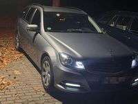Gebraucht Mercedes C220 170 PS (125 kW) 2013 Grau Kombi