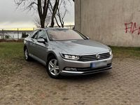 Gebraucht VW Passat 150 PS (110 kW) 2018 Grau Limousine
