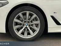 Gebraucht BMW 530 M Sport 286 PS (210 kW) 2022 Weiß Limousine