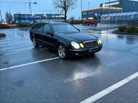 Gebraucht Mercedes E320 224 PS (164 kW) 2004 Schwarz Kombi