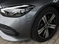 Gebraucht Mercedes C180 170 PS (125 kW) 2025 Metalliclack selenitgrau Kombi