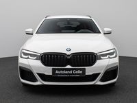 Gebraucht BMW 530 M Sport 286 PS (210 kW) 2022 Alpinweiss uni300schwarz Limousine