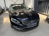 Gebraucht Volvo V60 Momentum 181 PS (133 kW) 2014 Schwarz Kombi
