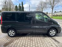 Gebraucht Opel Vivaro Cosmo 145 PS (106 kW) 2008 Schwarz Van / Kleinbus