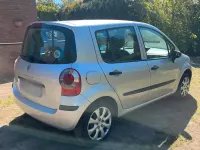 Gebraucht Renault Modus 60 PS (44 kW) 2008 Silber Van / Kleinbus