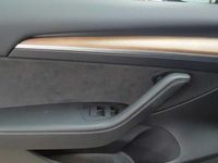 Gebraucht Tesla Model 3 Long Range AWD 366 kW (498 PS) 2022 Solid black Limousine