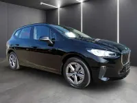 Neu BMW 230e Active Tourer 326 PS (239 kW) 2026 Schwarz uni Van / Kleinbus