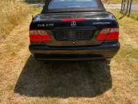 Gebraucht Mercedes CLK230 Avantgarde 193 PS (141 kW) 2000 Schwarz Cabrio