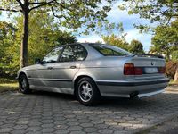 Gebraucht BMW 525 192 PS (141 kW) 1994 Silber Limousine