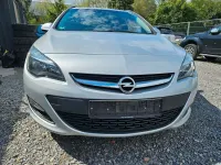 Gebraucht Opel Astra 140 PS (102 kW) 2015 Silber Kombi