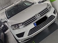 Gebraucht VW Touareg R-line 262 PS (192 kW) 2016 Weiß SUV