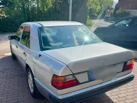 Gebraucht Mercedes E320 Sportline 220 PS (161 kW) 1993 Grau Limousine