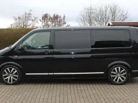 Gebraucht VW Caravelle Highline 199 PS (146 kW) 2019 Schwarz Van