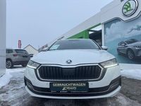 Gebraucht Skoda Octavia 116 PS (85 kW) 2022 Weiß Kombi