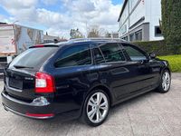 Gebraucht Skoda Octavia RS 170 PS (125 kW) 2012 Schwarzmagic perleffekt Kombi