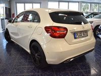 Gebraucht Mercedes A200 156 PS (114 kW) 2016 Calcitweiss  unilack Limousine