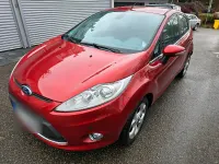 Gebraucht Ford Fiesta 82 PS (60 kW) 2009 Rot Kleinwagen