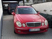 Gebraucht Mercedes E240 Avantgarde 174 PS (127 kW) 2004 Rot Kombi