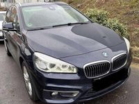 Gebraucht BMW 218 Luxury Line 150 PS (110 kW) 2016 Imperialblau brillanteffekt Van / Kleinbus