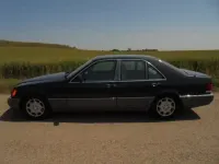 Gebraucht Mercedes 350 150 PS (110 kW) 1993 Schwarz Limousine