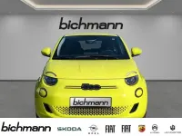 Gebraucht Fiat 500e 69 kW (95 PS) 2024 Acid yellow vr Kleinwagen