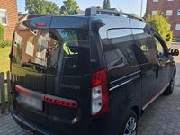 Gebraucht Dacia Sandero 90 PS (66 kW) 2013 Schwarz Kombi