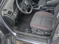 Usata Audi A4 131 CV (96 kW) 2004 Grigio Station wagon