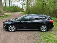 Gebraucht Ford Focus Active 120 PS (88 kW) 2020 Schwarz Kombi