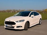 Gebraucht Ford Mondeo Titanium 210 PS (154 kW) 2016 Weiß Limousine