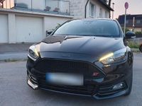 Gebraucht Ford Focus ST 250 PS (183 kW) 2017 Limousine