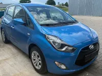 Gebraucht Hyundai ix20 90 PS (66 kW) 2017 Blau Kleinwagen