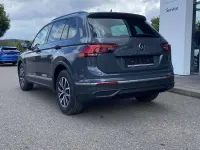 Gebraucht VW Tiguan Life 150 PS (110 kW) 2023 Grau SUV