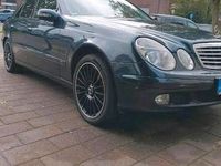 Gebraucht Mercedes E220 150 PS (110 kW) 2004 Blau Limousine