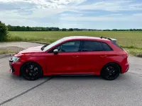 Gebraucht Audi RS3 Sport 400 PS (294 kW) 2025 Rot Limousine