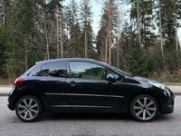 Gebraucht Peugeot 207 Premium 156 PS (114 kW) 2010 Schwarz Limousine