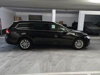 Gebraucht VW Passat 150 PS (110 kW) 2018 Schwarz Kombi